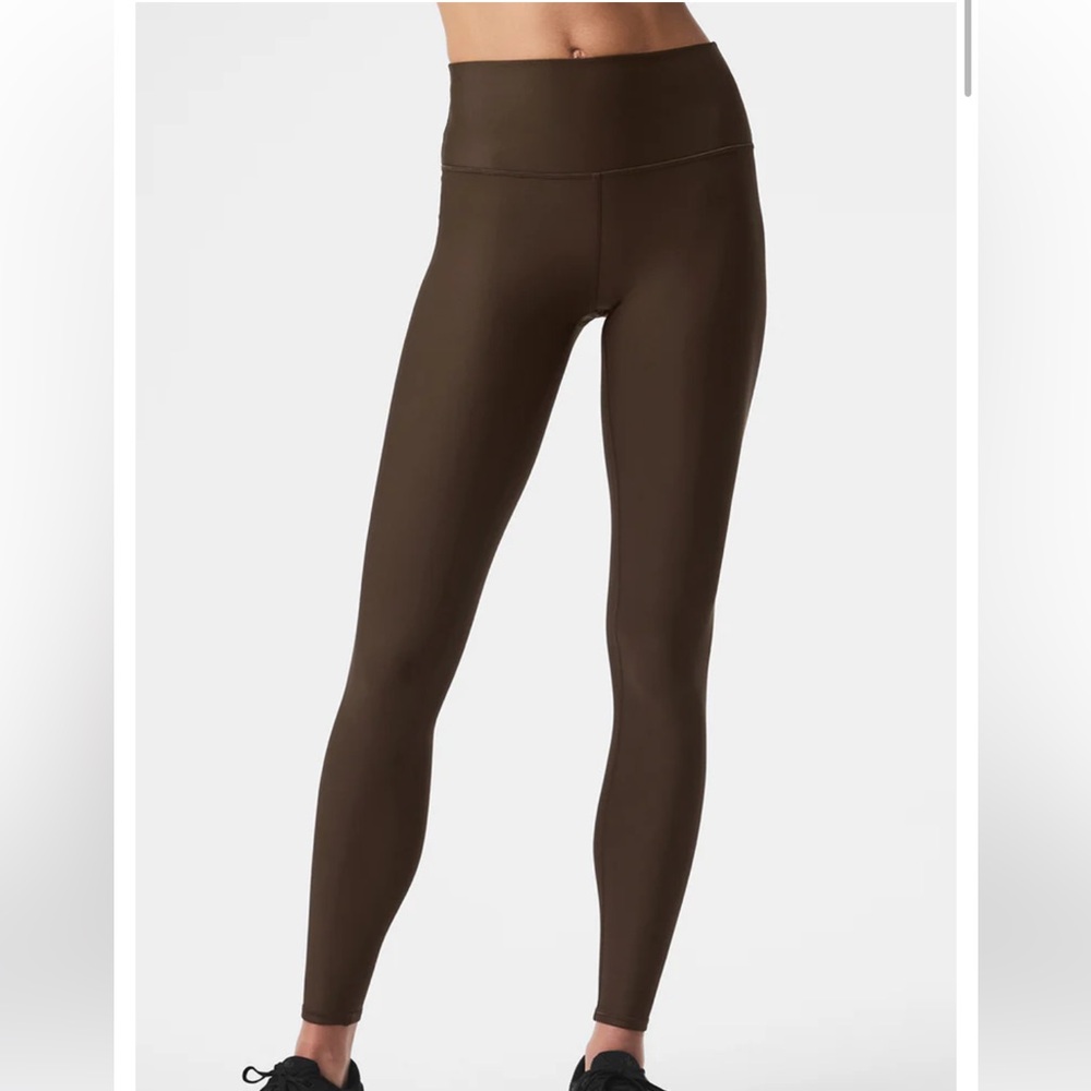 NWT alo yoga espresso airlift leggings